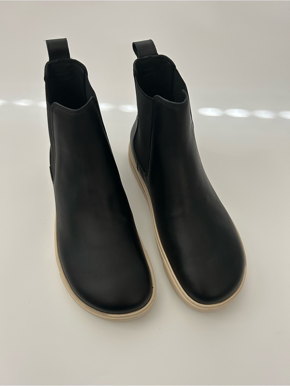 Birkenstock Bend Chelsea Boots
Unisex
Black
Leather
Pull On
EU 43 Narrow
$175